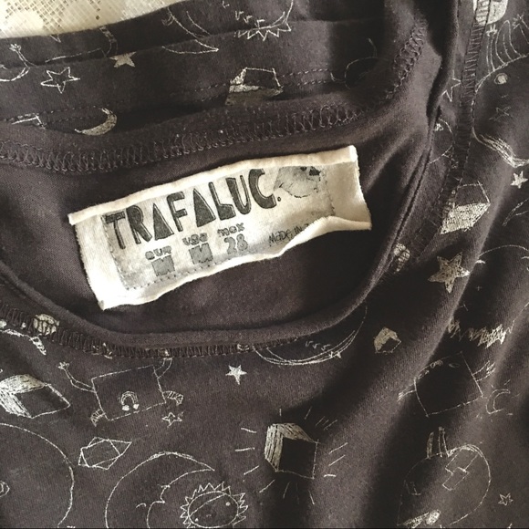 Zara | whimsical grey print tee, M - Picture 2 of 10